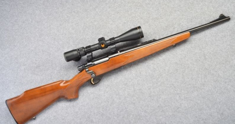 Remington Mohawk 600, chambered for .243 Win. 
